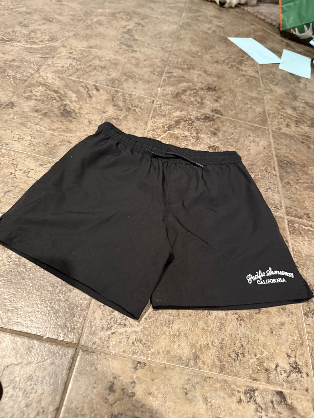 🫑 NWOT PacSun kids Black Athletic Shorts with California Script